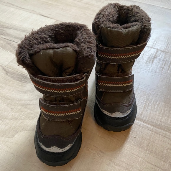 Infant/Toddler winter boots - Picture 3 of 3